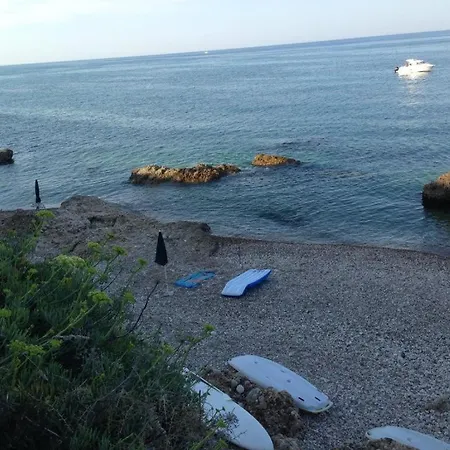 Casa Elegante In Riva Al Mare Holiday home *