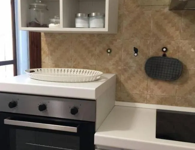 Casa Elegante In Riva Al Mare * ヴァスト